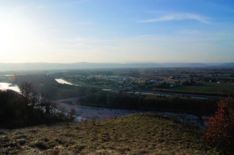 Sans titre, 3:09, installation vidéo, 2011